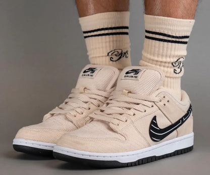 Tênis Nike Dunk Low SB x Albino & Preto "Jiu-Jitsu" - FD2627-200